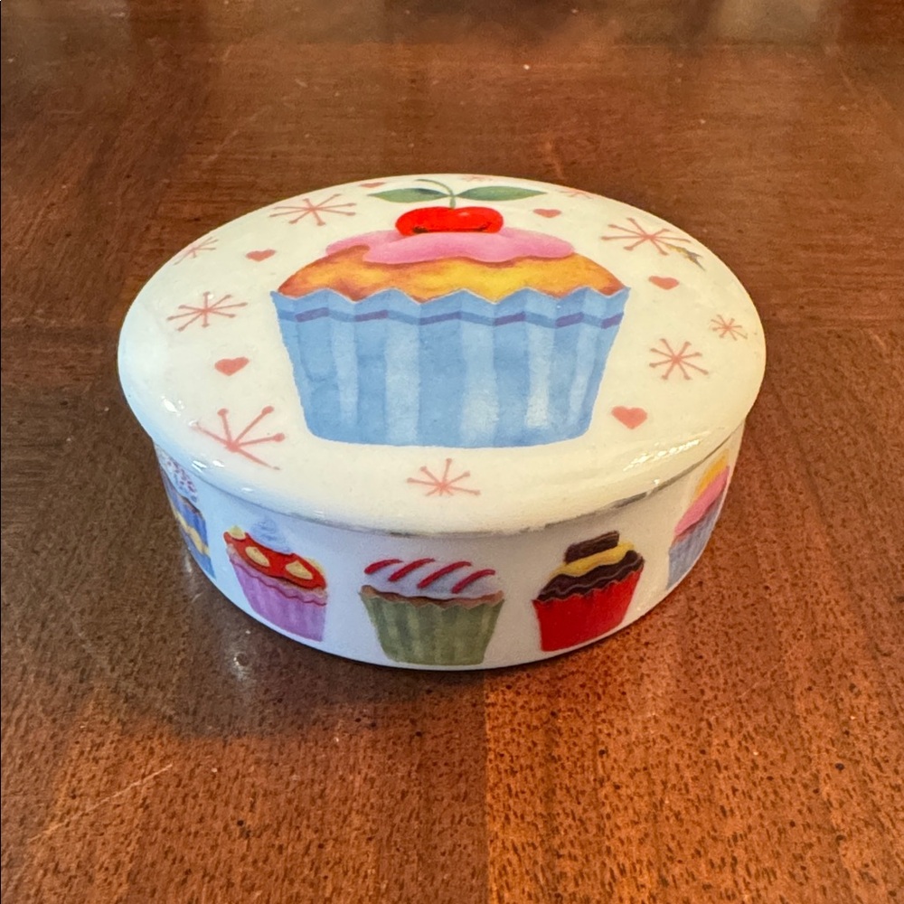 Cupcake Ceramic Round Trinket Ring Box
